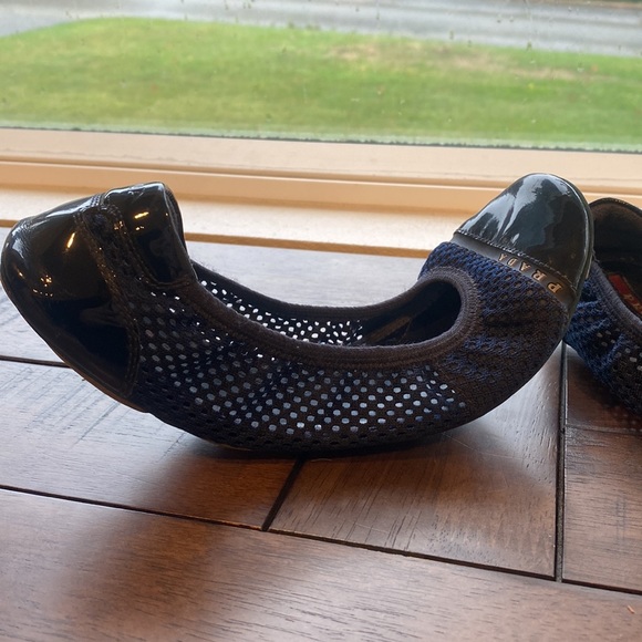 Prada navy blue mesh ballet flats - Picture 2 of 3